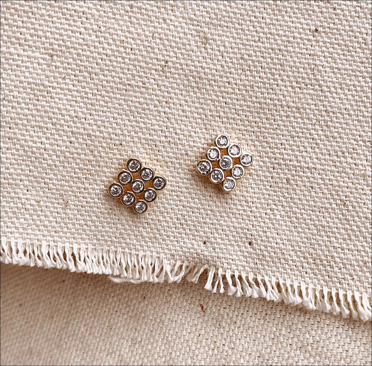 Showstopper Square Studs